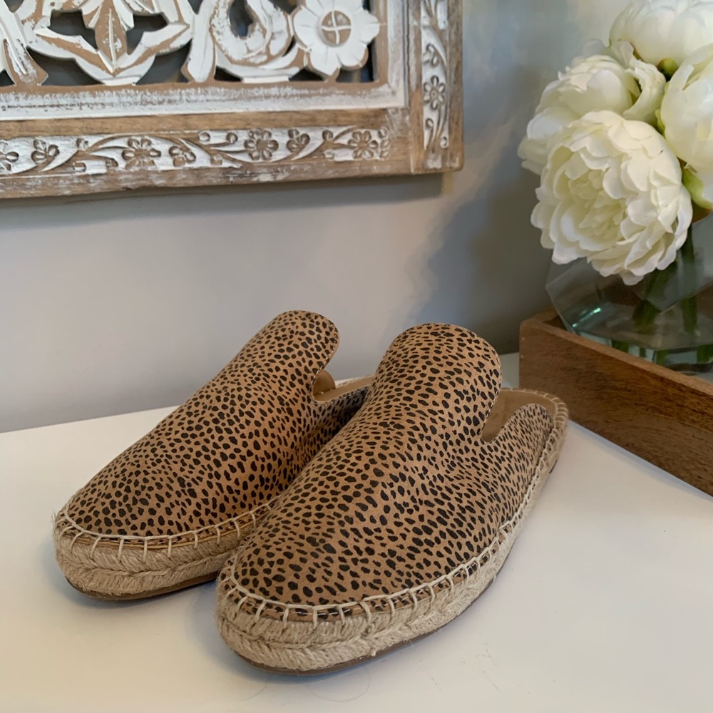 NWOT A New Day Animal Print Espadrille Slide